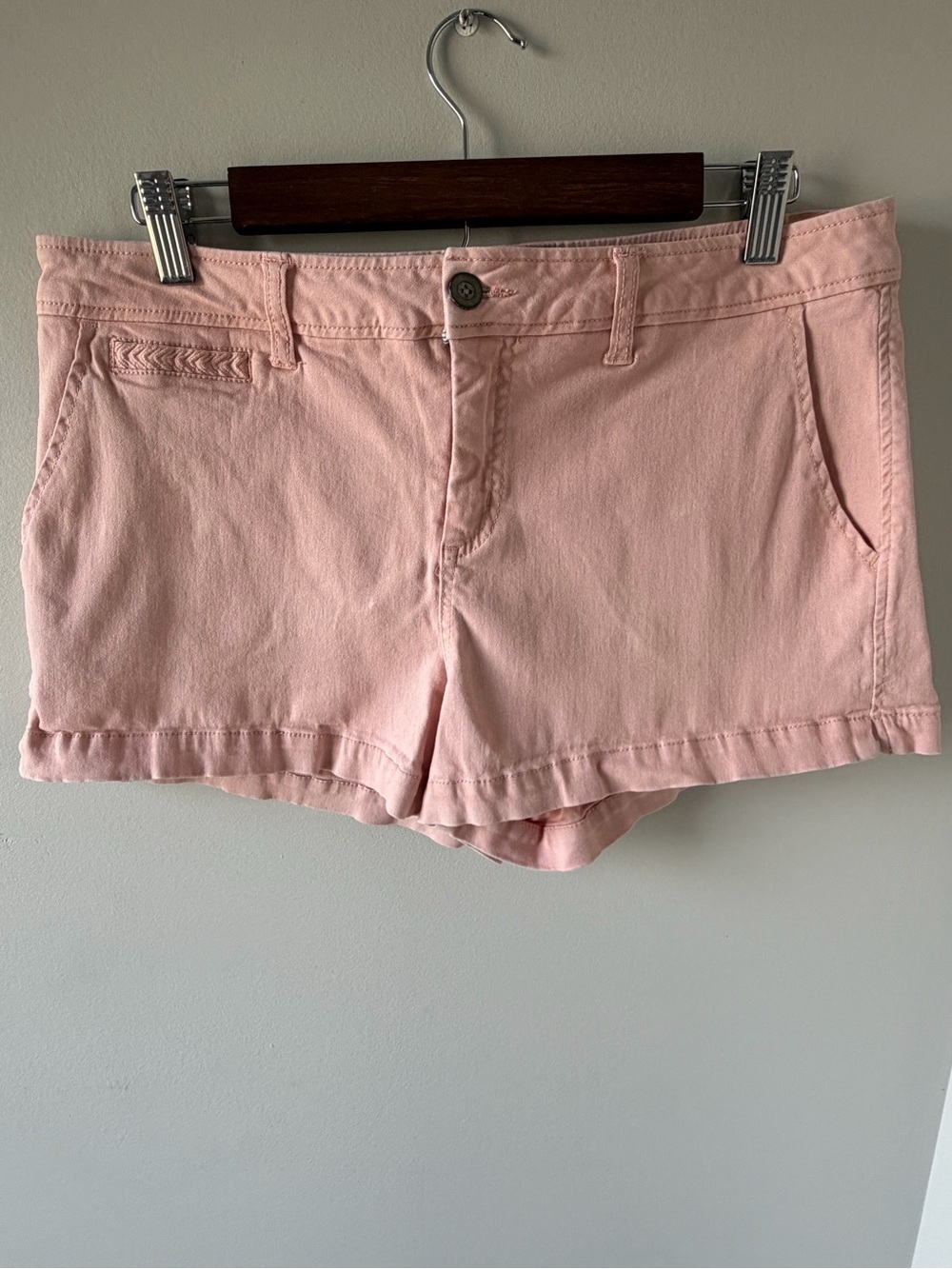 Market & Spruce Pink Chino Shorts | 3" Inseam | Stretch Casual | Women's 12 - Picture 2 of 8
